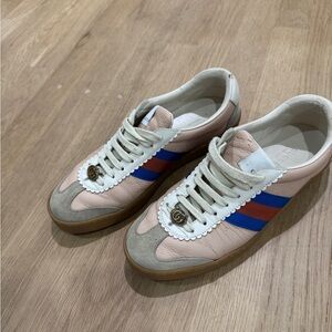 Gucci Women's G74 Web Casual Shoes in pink and oatmeal, size 38